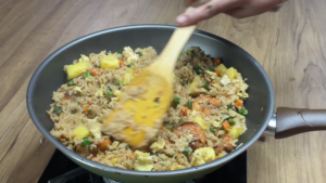 Pineapple Fried Rice Step09